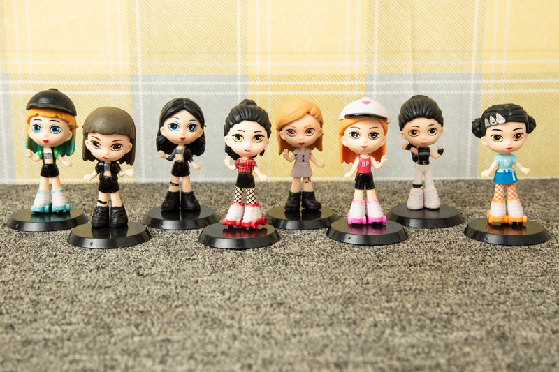 Black Pink Miniature Action Figure Set Of 8 - The Chaabi Shop